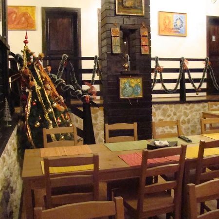 Hotel Dumbrava Soarelui Braşov Esterno foto