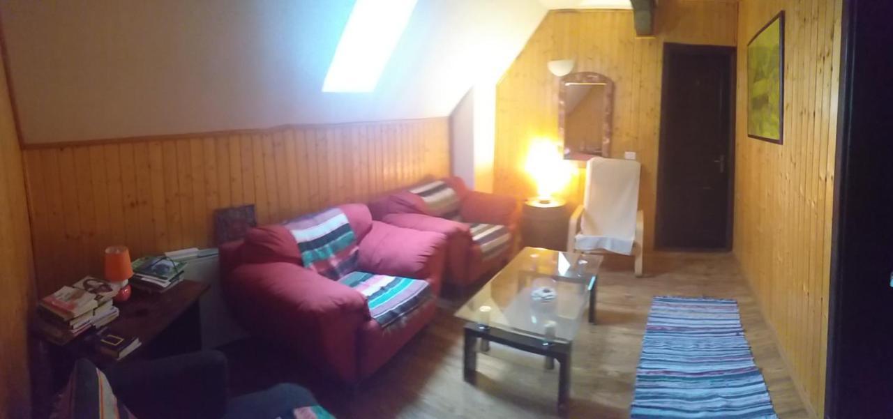 Hotel Dumbrava Soarelui Braşov Esterno foto